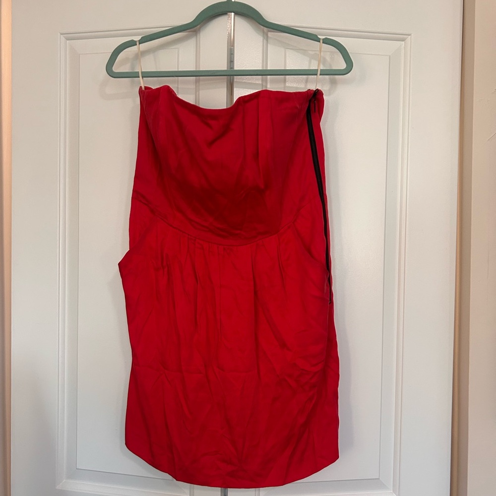 Strapless, red short dress
